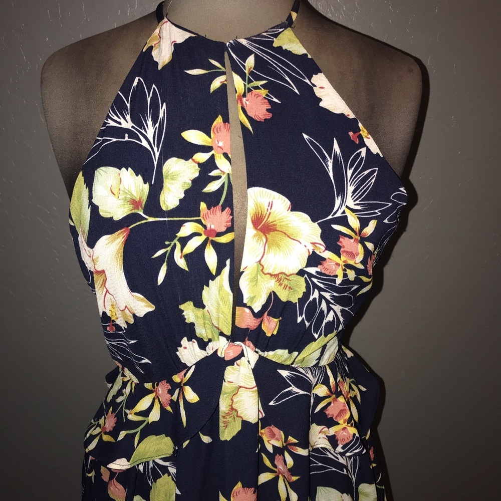 Long Lucy Paris Floral Dress - Picture 4 of 6